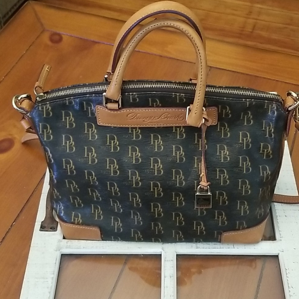 Dooney & Bourke Florentine Leather Purse